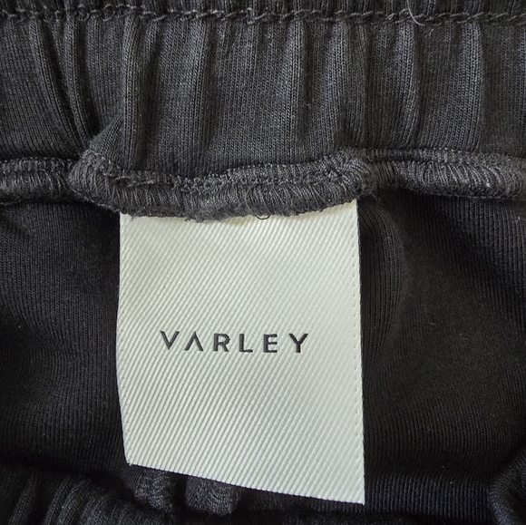 Varley Keely High Rise Short - Picture 7 of 9